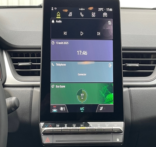 11 img-vehicule.jpgRenault
                            img-vehicule.jpgCaptur II