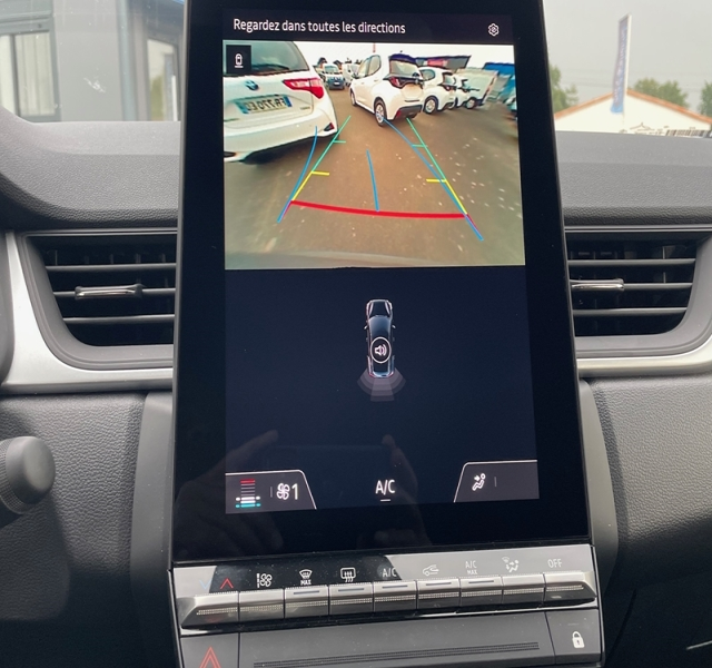 12 img-vehicule.jpgRenault
                            img-vehicule.jpgCaptur II