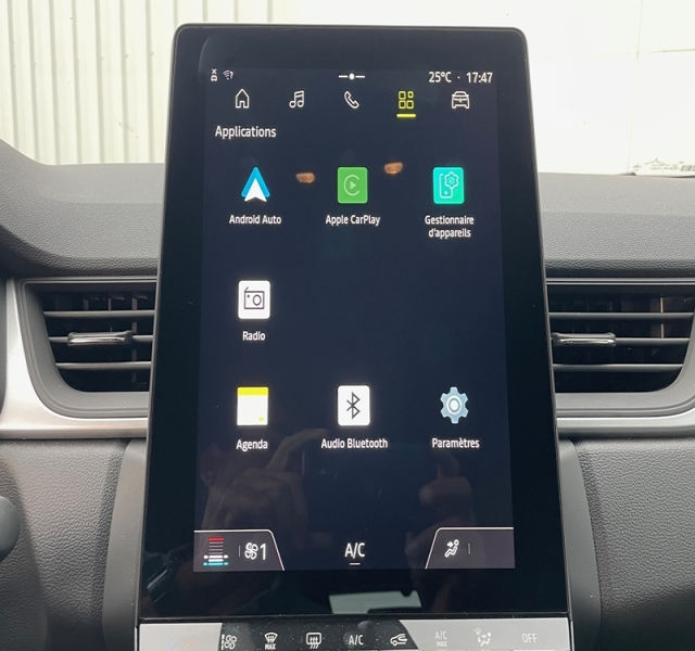 18 img-vehicule.jpgRenault
                            img-vehicule.jpgCaptur II