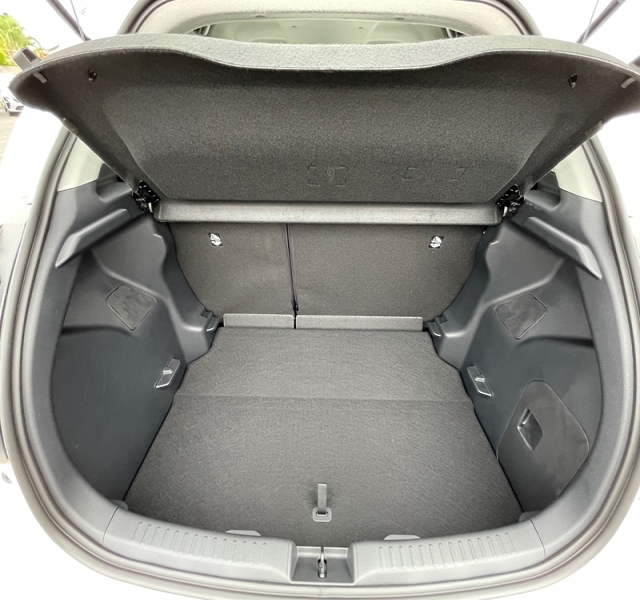 4 img-vehicule.jpgToyota
                            img-vehicule.jpgYaris