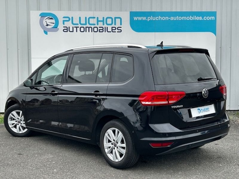 Volkswagen
                            Touran