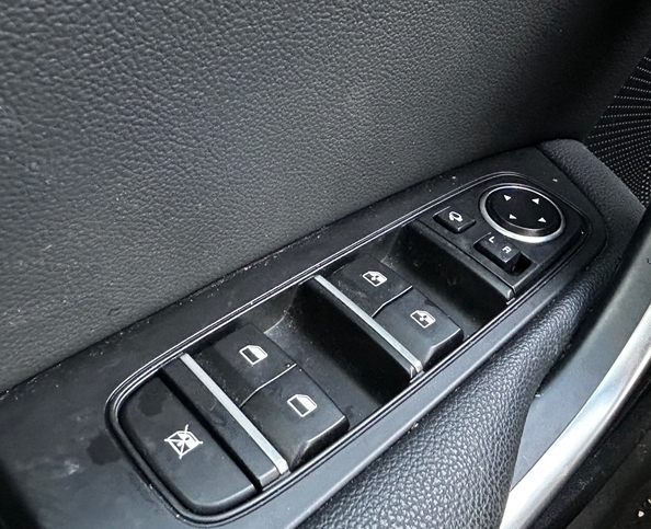8 img-vehicule.jpgKia
                            img-vehicule.jpgCeed SW