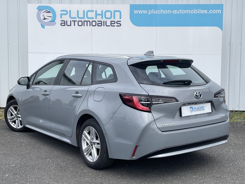 Toyota
                            Corolla Touring Spt