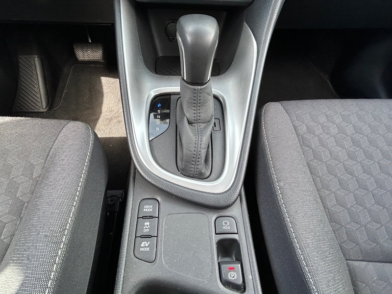 18 img-vehicule.jpgToyota
                            img-vehicule.jpgYaris