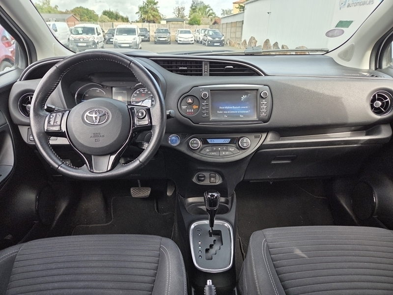 1 img-vehicule.jpgToyota
                            img-vehicule.jpgYaris