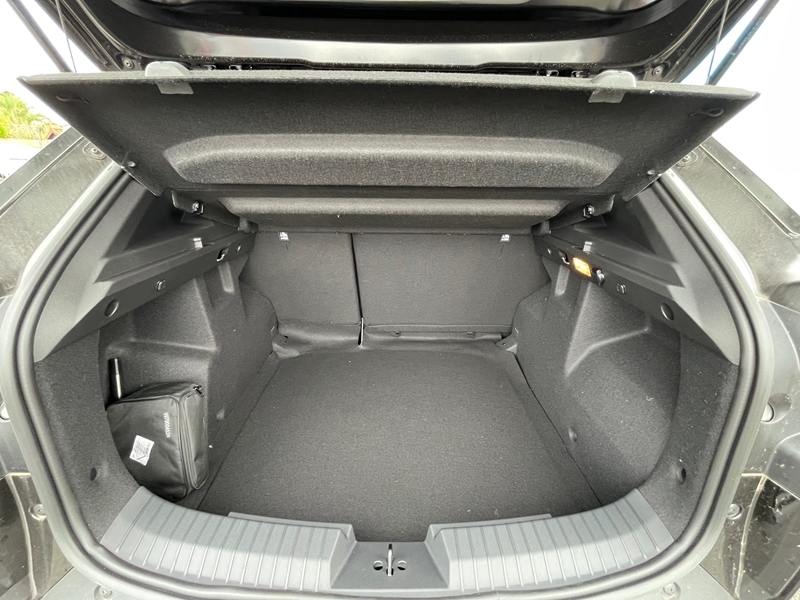 3 img-vehicule.jpgDacia
                            img-vehicule.jpgDuster