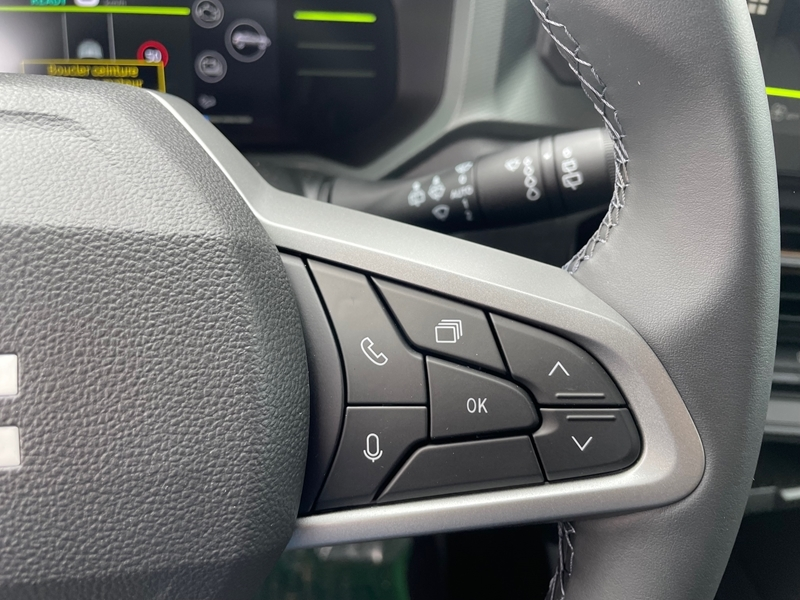 8 img-vehicule.jpgDacia
                            img-vehicule.jpgDuster