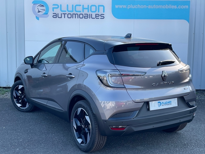 Renault
                            Captur II