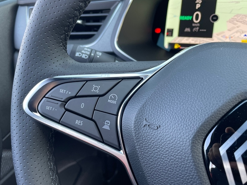 8 img-vehicule.jpgRenault
                            img-vehicule.jpgCaptur II