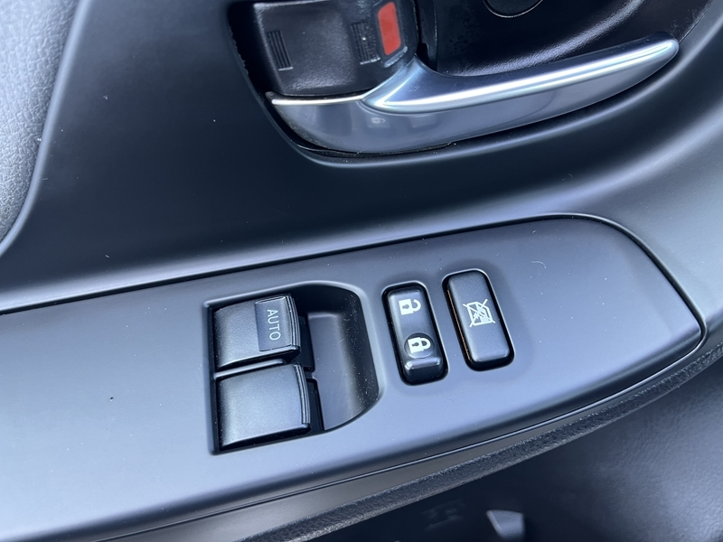 5 img-vehicule.jpgToyota
                            img-vehicule.jpgYaris