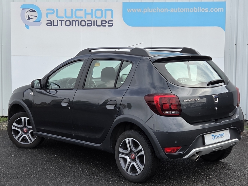 2 img-vehicule.jpgDacia
                            img-vehicule.jpgSandero