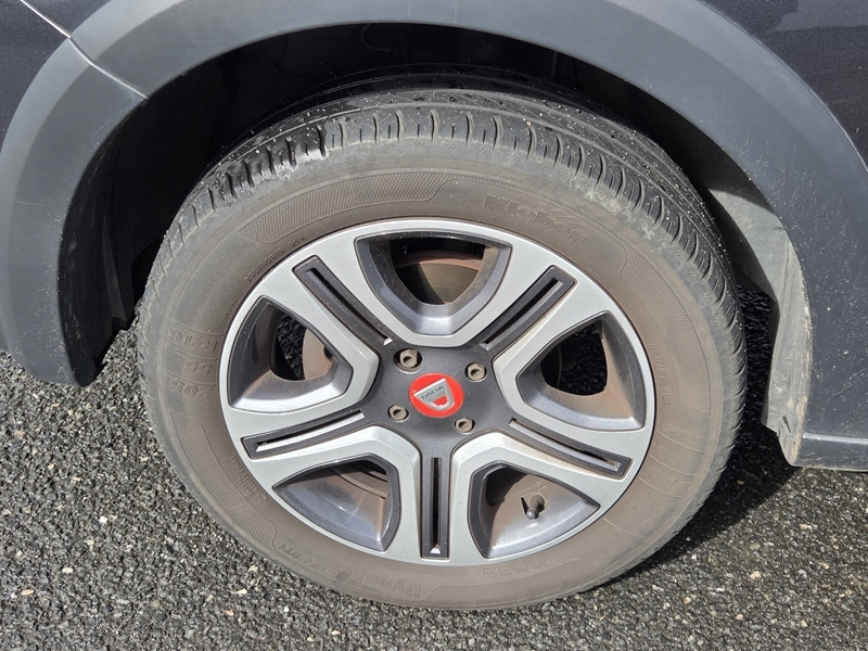 15 img-vehicule.jpgDacia
                            img-vehicule.jpgSandero