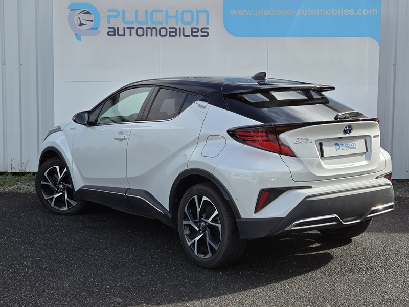 2 img-vehicule.jpgToyota
                            img-vehicule.jpgC-HR