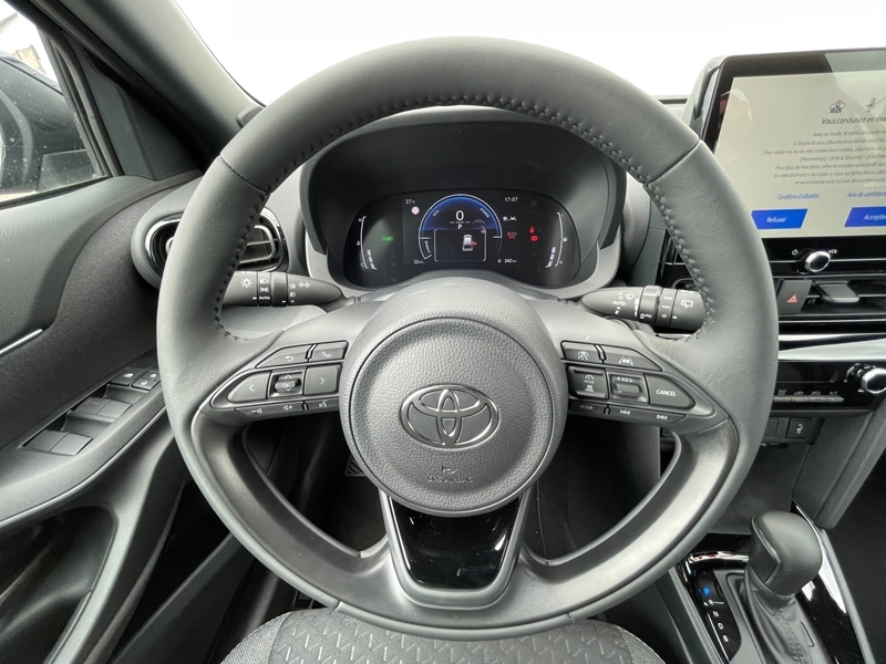9 img-vehicule.jpgToyota
                            img-vehicule.jpgYaris Cross