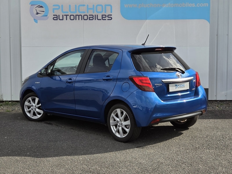 Toyota
                            Yaris