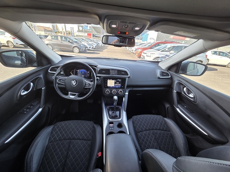 1 img-vehicule.jpgRenault
                            img-vehicule.jpgKadjar