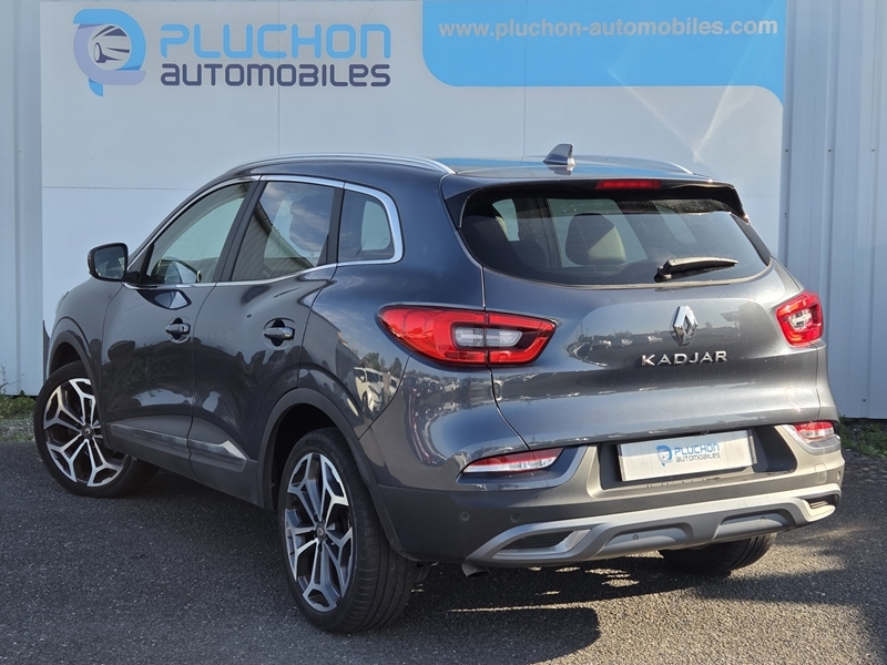 2 img-vehicule.jpgRenault
                            img-vehicule.jpgKadjar