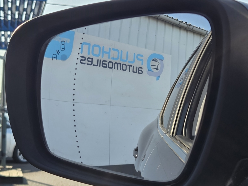 13 img-vehicule.jpgRenault
                            img-vehicule.jpgKadjar