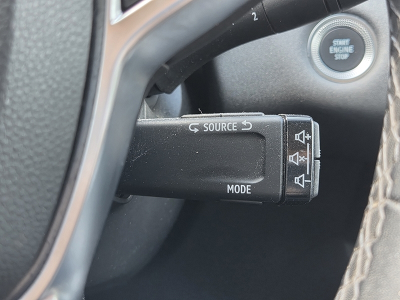 7 img-vehicule.jpgRenault
                            img-vehicule.jpgCaptur II