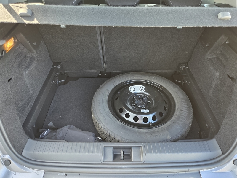17 img-vehicule.jpgRenault
                            img-vehicule.jpgCaptur II