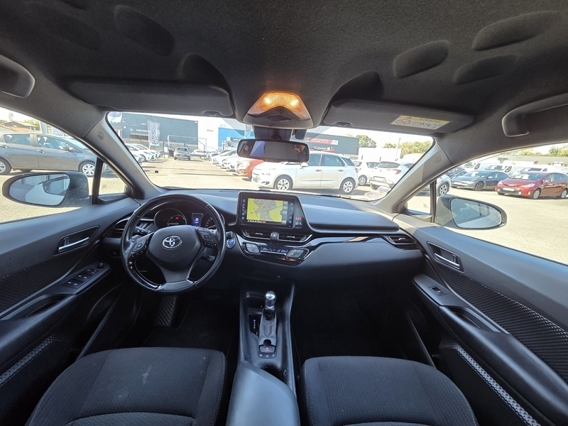 1 img-vehicule.jpgToyota
                            img-vehicule.jpgC-HR