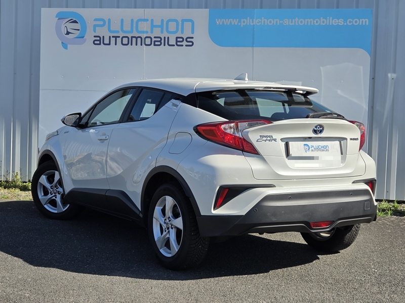 2 img-vehicule.jpgToyota
                            img-vehicule.jpgC-HR