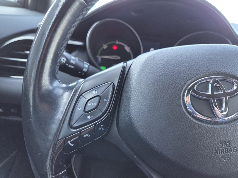 7 img-vehicule.jpgToyota
                            img-vehicule.jpgC-HR