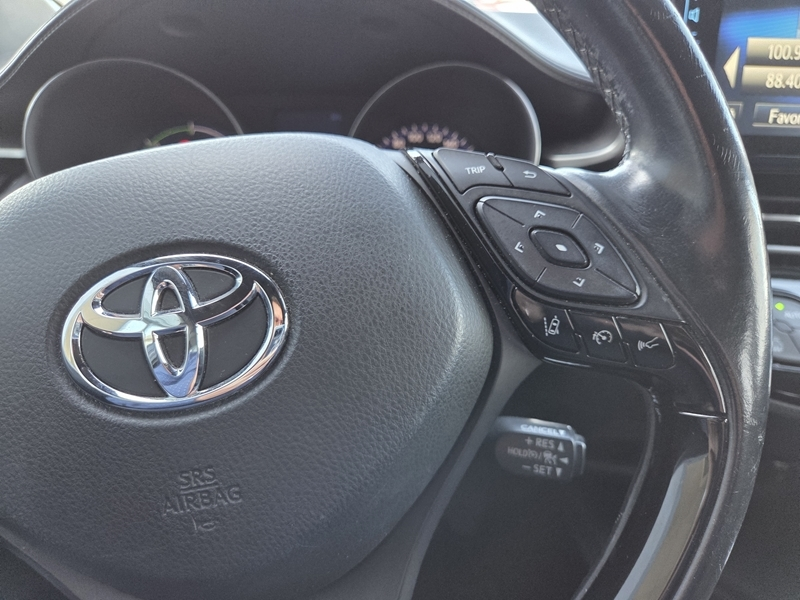 8 img-vehicule.jpgToyota
                            img-vehicule.jpgC-HR