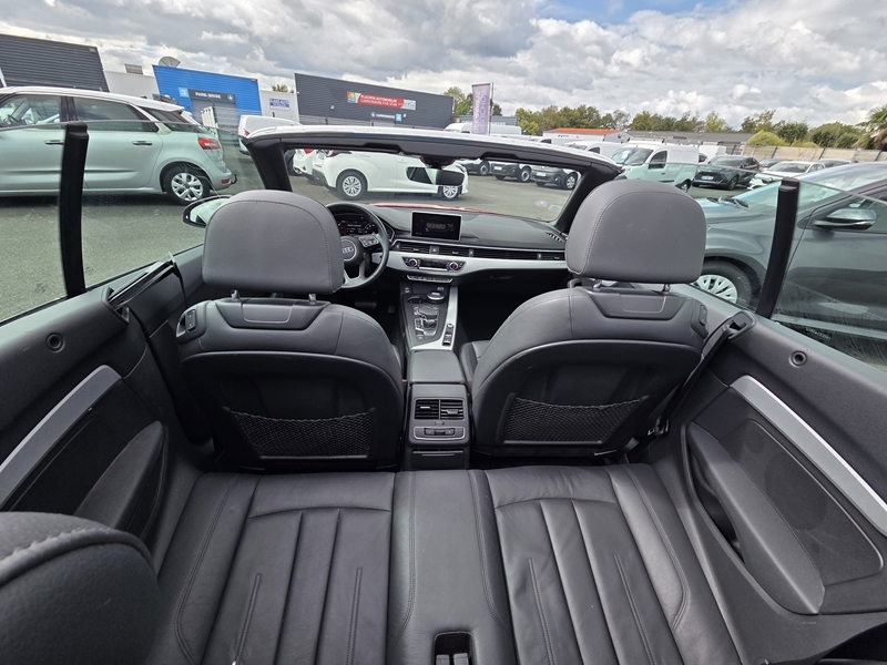 3 img-vehicule.jpgAudi
                            img-vehicule.jpgA5 Cabriolet