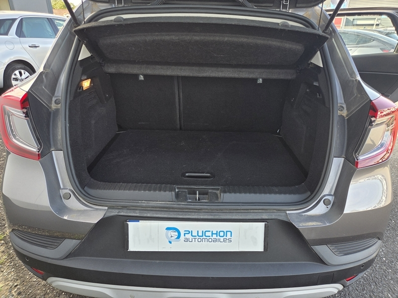 10 img-vehicule.jpgRenault
                            img-vehicule.jpgCaptur II