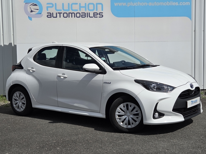 Toyota
                    Yaris