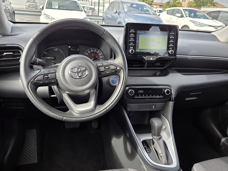 5 img-vehicule.jpgToyota
                            img-vehicule.jpgYaris