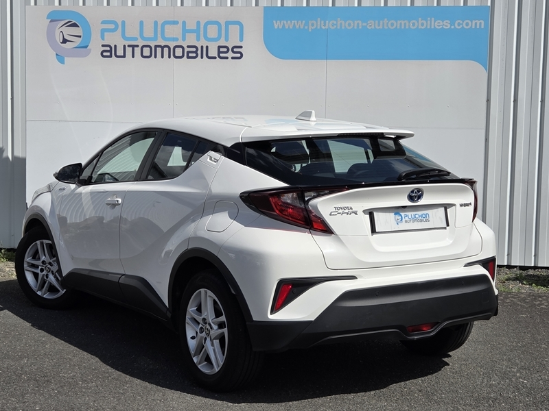 2 img-vehicule.jpgToyota
                            img-vehicule.jpgC-HR