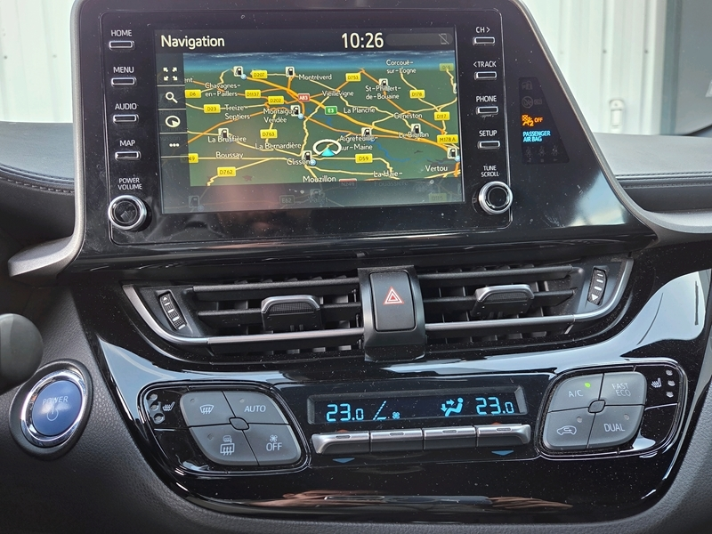 12 img-vehicule.jpgToyota
                            img-vehicule.jpgC-HR