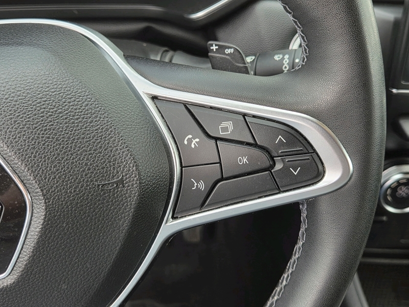 11 img-vehicule.jpgRenault
                            img-vehicule.jpgCaptur II