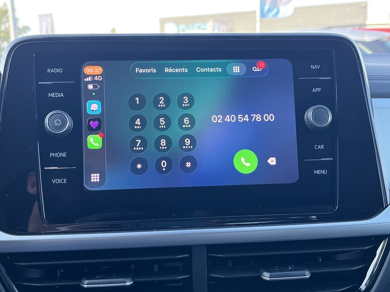 6 img-vehicule.jpgVolkswagen
                            img-vehicule.jpgT-Roc