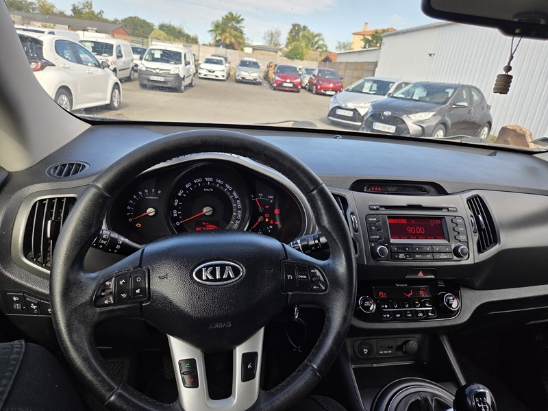 3 img-vehicule.jpgKia
                            img-vehicule.jpgSportage