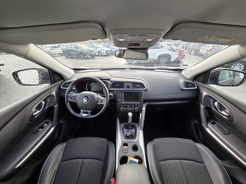 1 img-vehicule.jpgRenault
                            img-vehicule.jpgKadjar