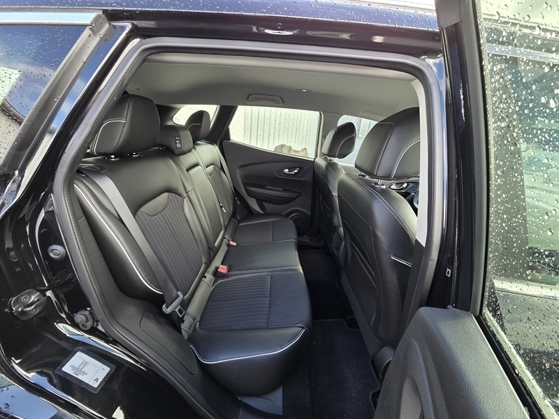 13 img-vehicule.jpgRenault
                            img-vehicule.jpgKadjar