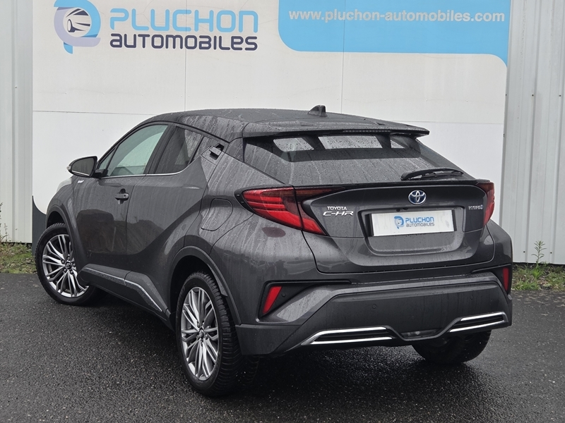 2 img-vehicule.jpgToyota
                            img-vehicule.jpgC-HR