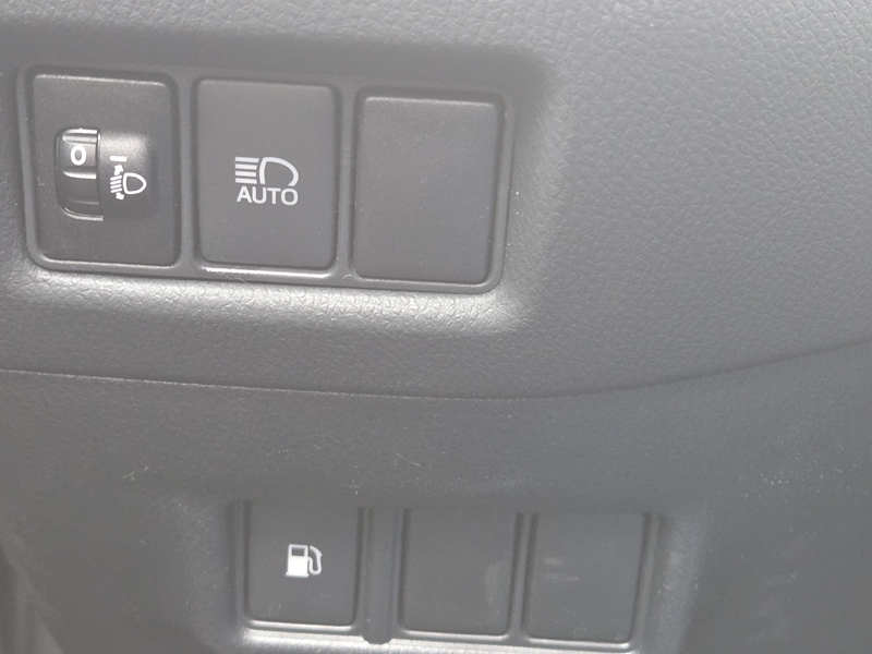 13 img-vehicule.jpgToyota
                            img-vehicule.jpgC-HR