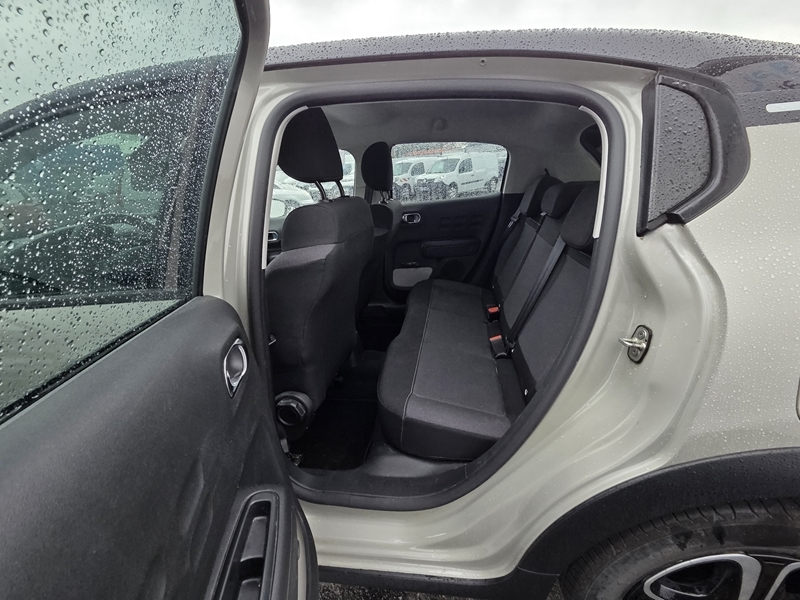 18 img-vehicule.jpgCitroen
                            img-vehicule.jpgC3