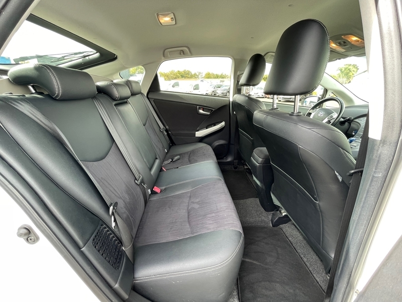 7 img-vehicule.jpgToyota
                            img-vehicule.jpgPrius