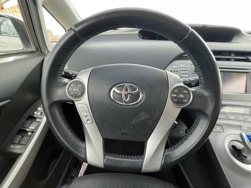 11 img-vehicule.jpgToyota
                            img-vehicule.jpgPrius