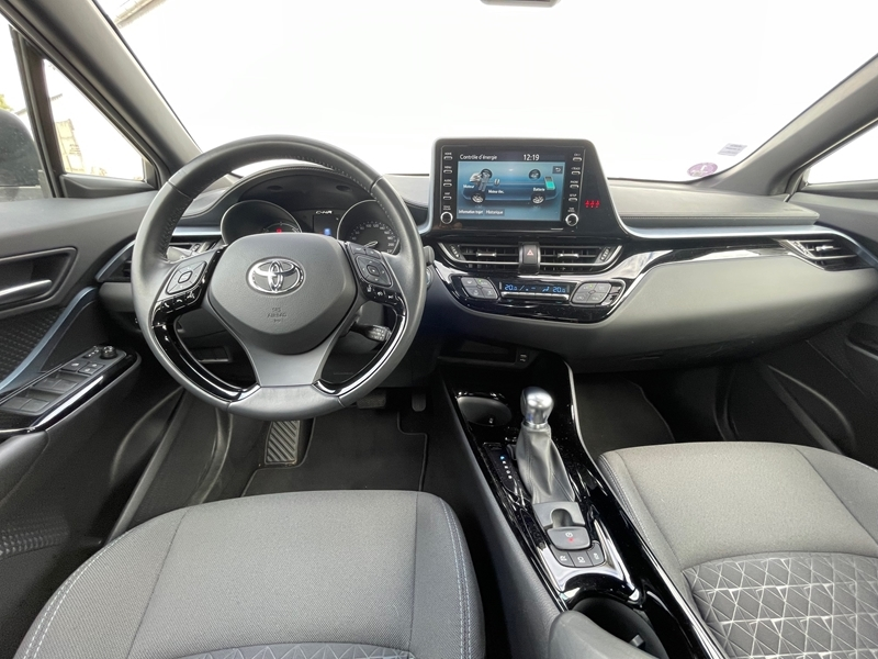 1 img-vehicule.jpgToyota
                            img-vehicule.jpgC-HR