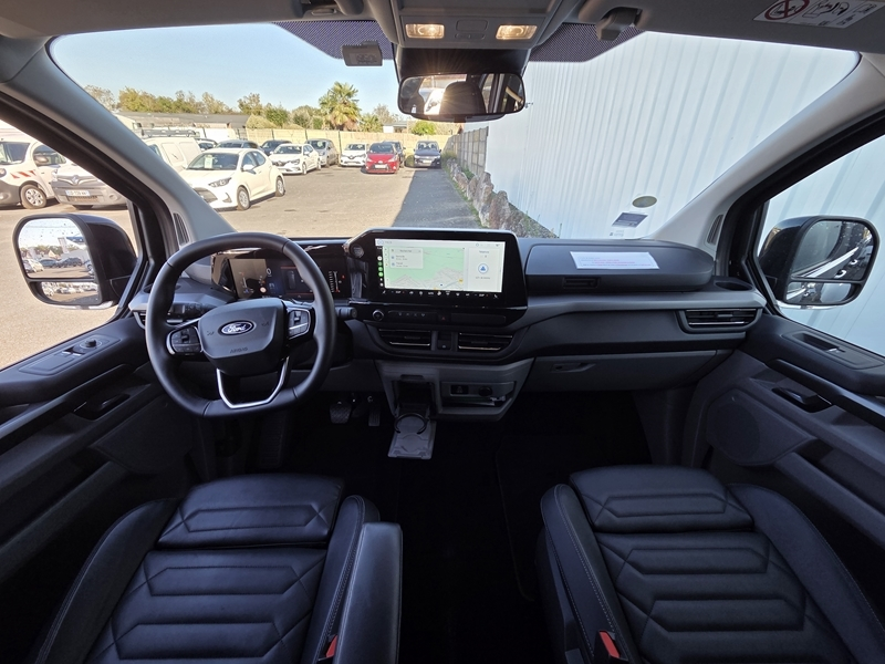 1 img-vehicule.jpgFord
                            img-vehicule.jpgTourneo Custom