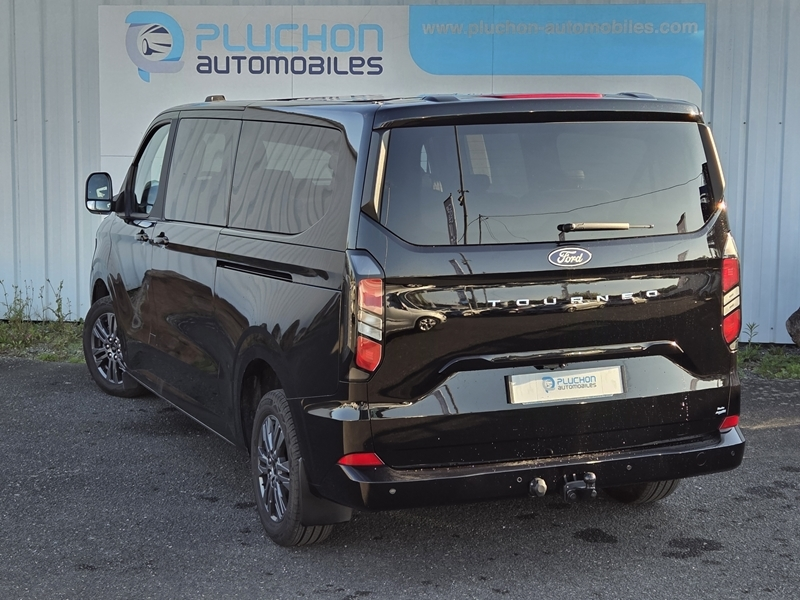 2 img-vehicule.jpgFord
                            img-vehicule.jpgTourneo Custom