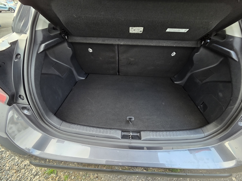 17 img-vehicule.jpgToyota
                            img-vehicule.jpgYaris