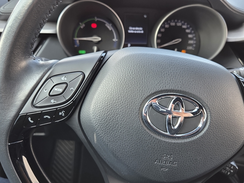 9 img-vehicule.jpgToyota
                            img-vehicule.jpgC-HR