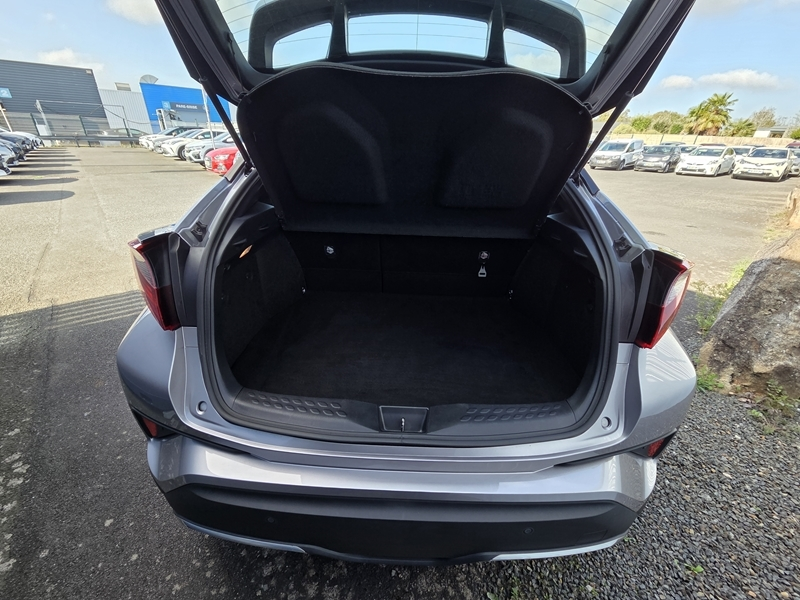 15 img-vehicule.jpgToyota
                            img-vehicule.jpgC-HR